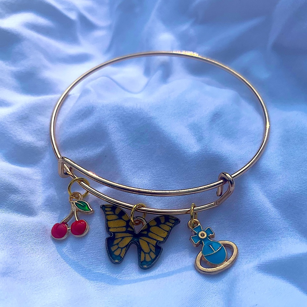 Brand New! Handmade! Adjustable Charm Bracelet